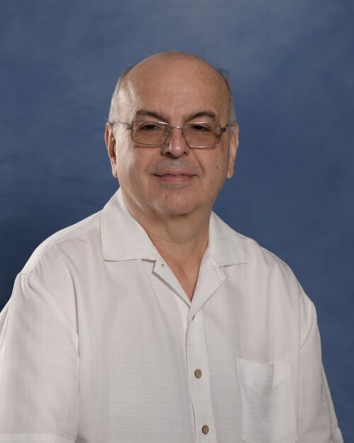 Reynaldo J Pagura